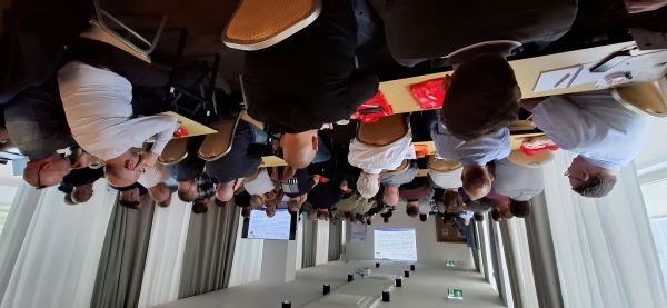Přednáška JEŘÁBY 2026 – plný konferenční sál